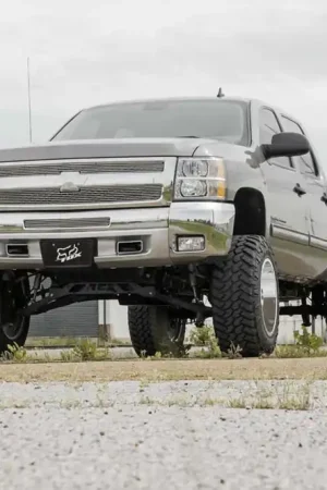 7.5 Inch Suspension Lift Kit Lifted Struts 07-13 Silverado/Sierra 1500 Rough Country Original