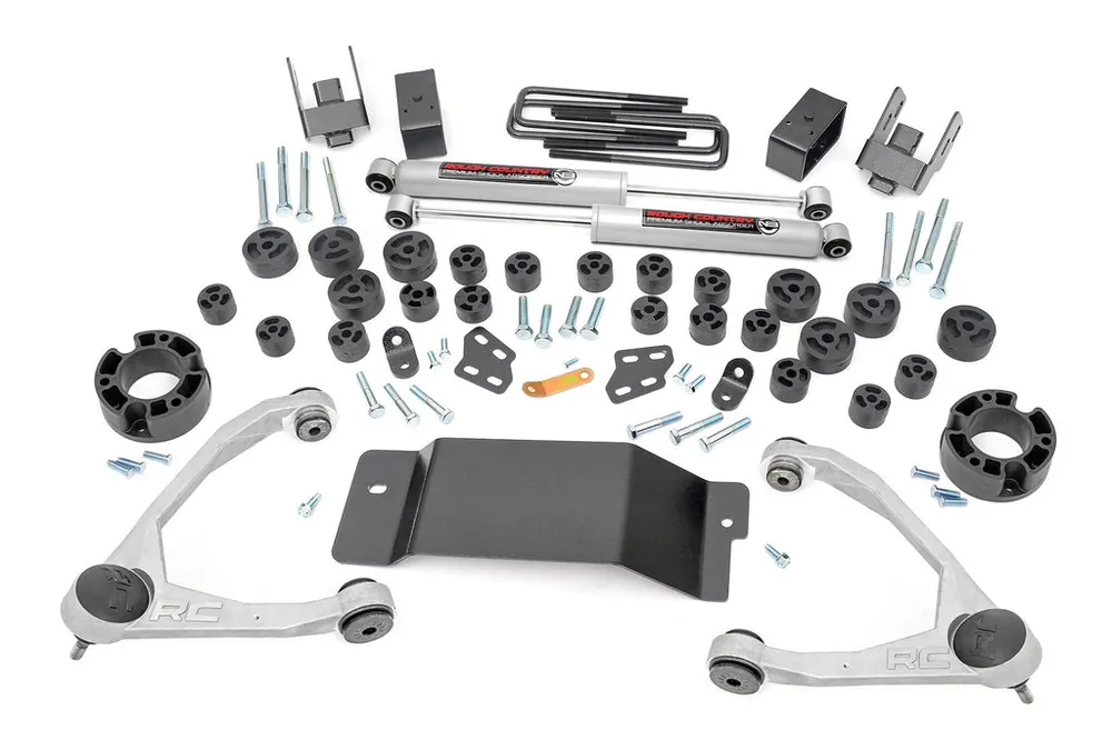 4.75 Inch GM Combo Lift Kit 07-13 Silverado/Sierra 1500 4WD Rough Country Express Delivery