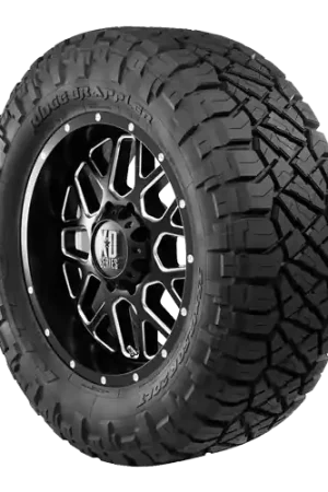 Limited Edition NITTO - RIDGE Grappler 265/70R16 116T XL 30.6